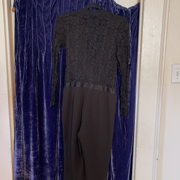 Express black lace ankle pants jumper size 6 - Picture 3 of 5